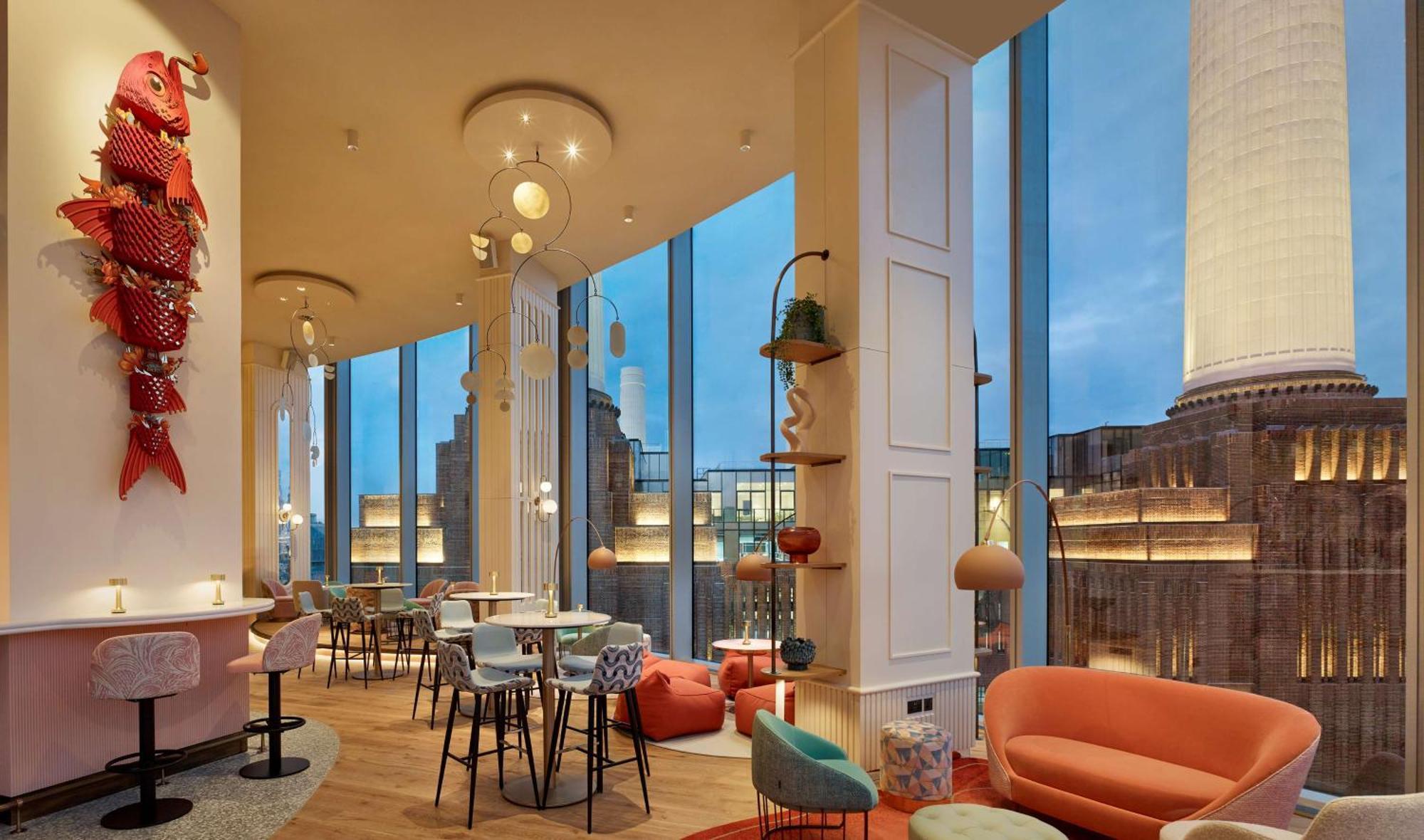 Art'Otel London Battersea Power Station, Powered By Radisson Hotels Exterior foto The Lounge at The Standard London