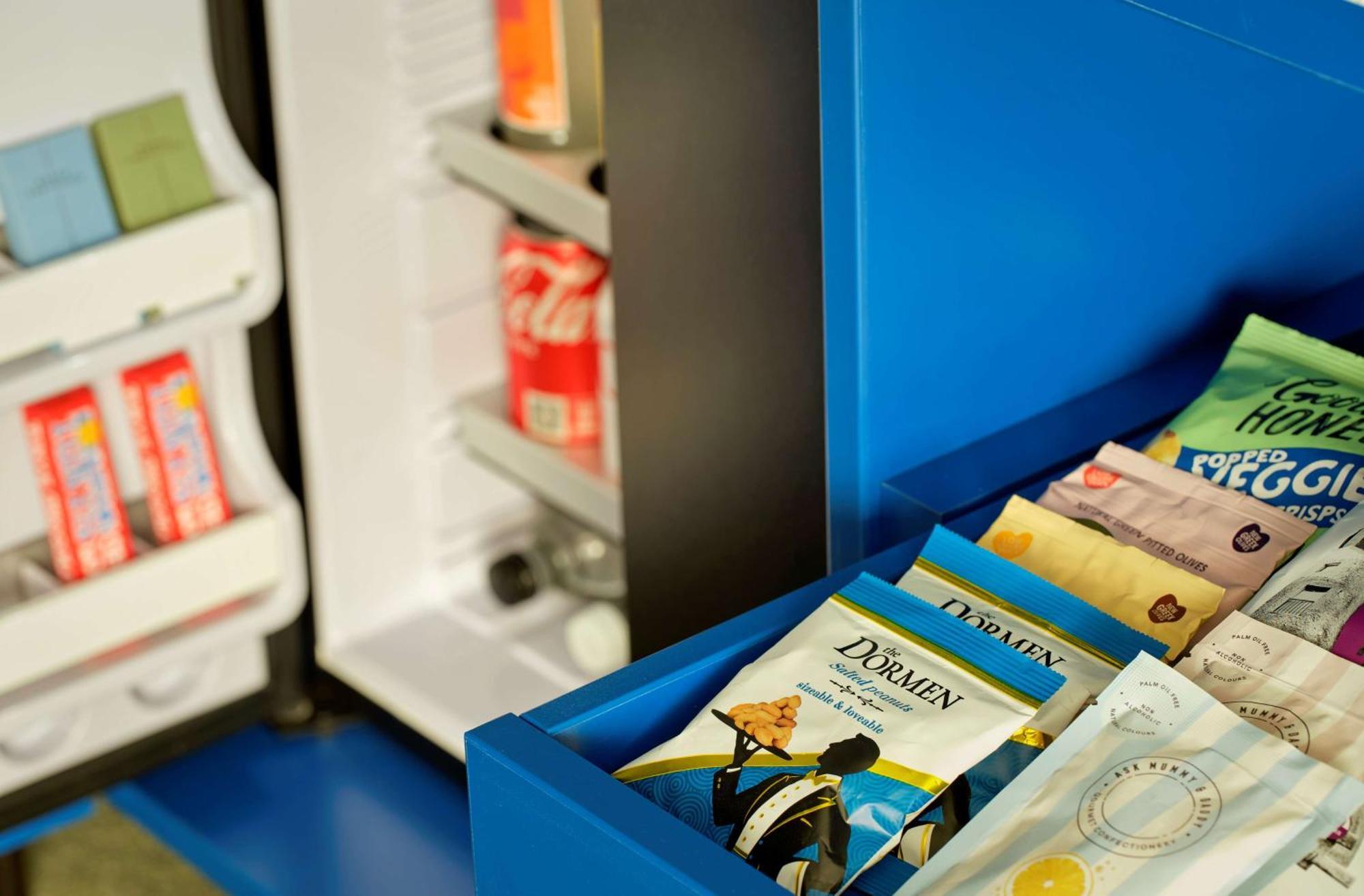 Art'Otel London Battersea Power Station, Powered By Radisson Hotels Exterior foto A vending machine